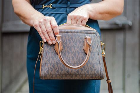 site hacked with fake michael kors|9 Clues Your Michael Kors Purse Is Real (& Spot When It’s Not).